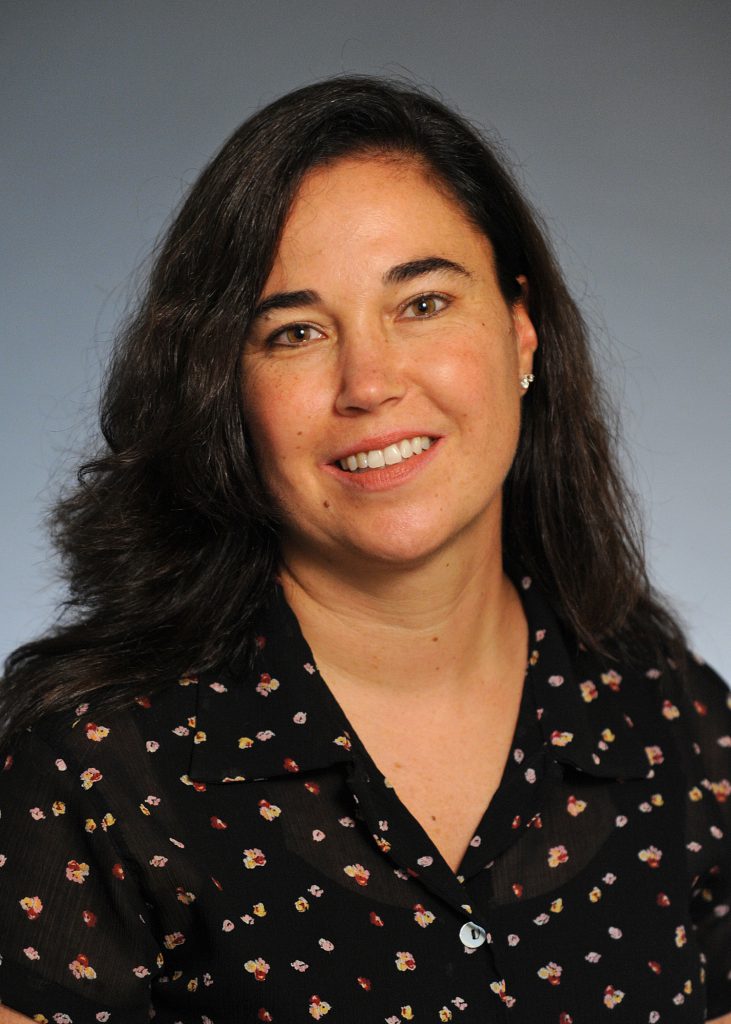 portrait of Heidi Guyer